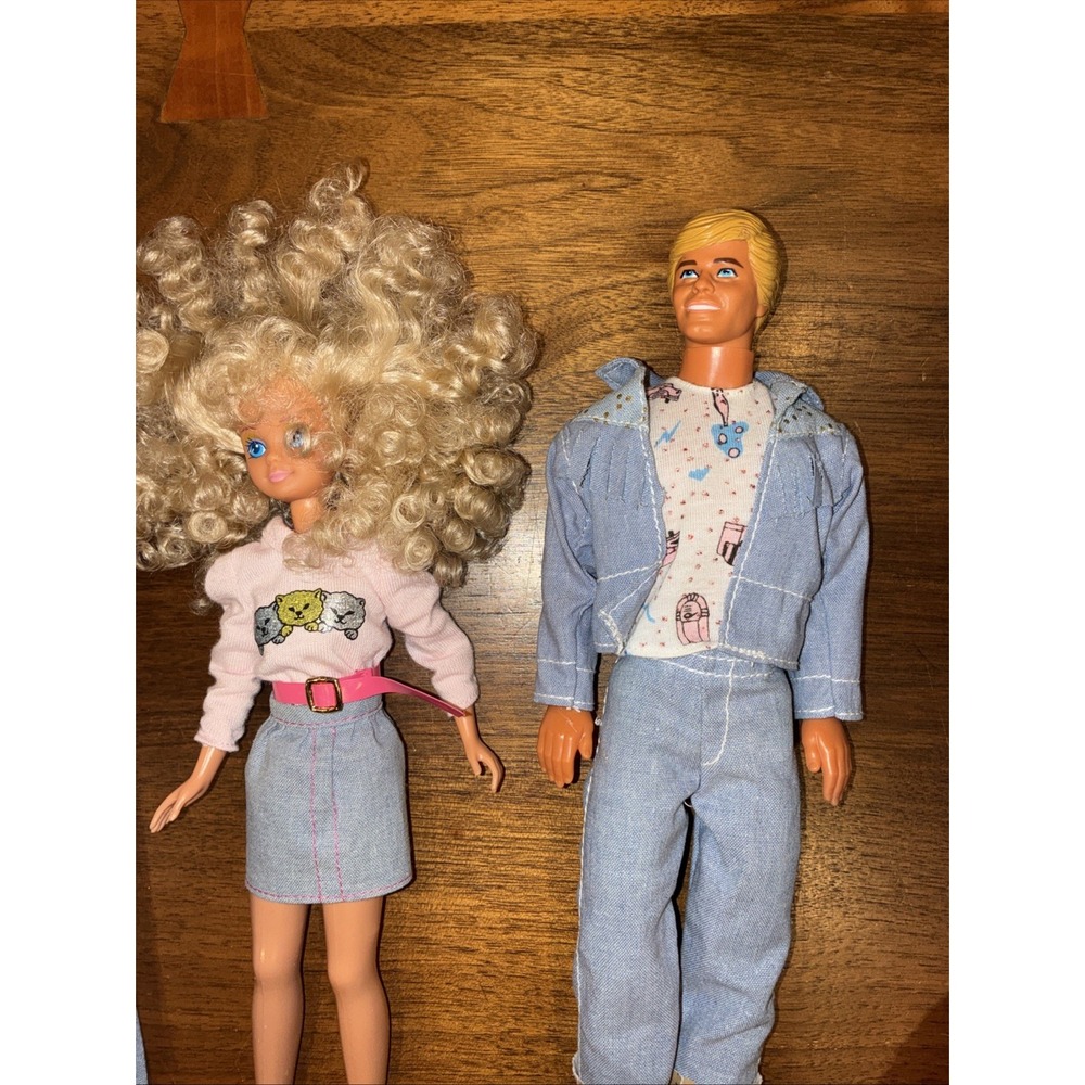 Vintage 1989 Barbie Denim Fun Set 4892 Cool City Blues Pre-owned - Picture 3 of 6